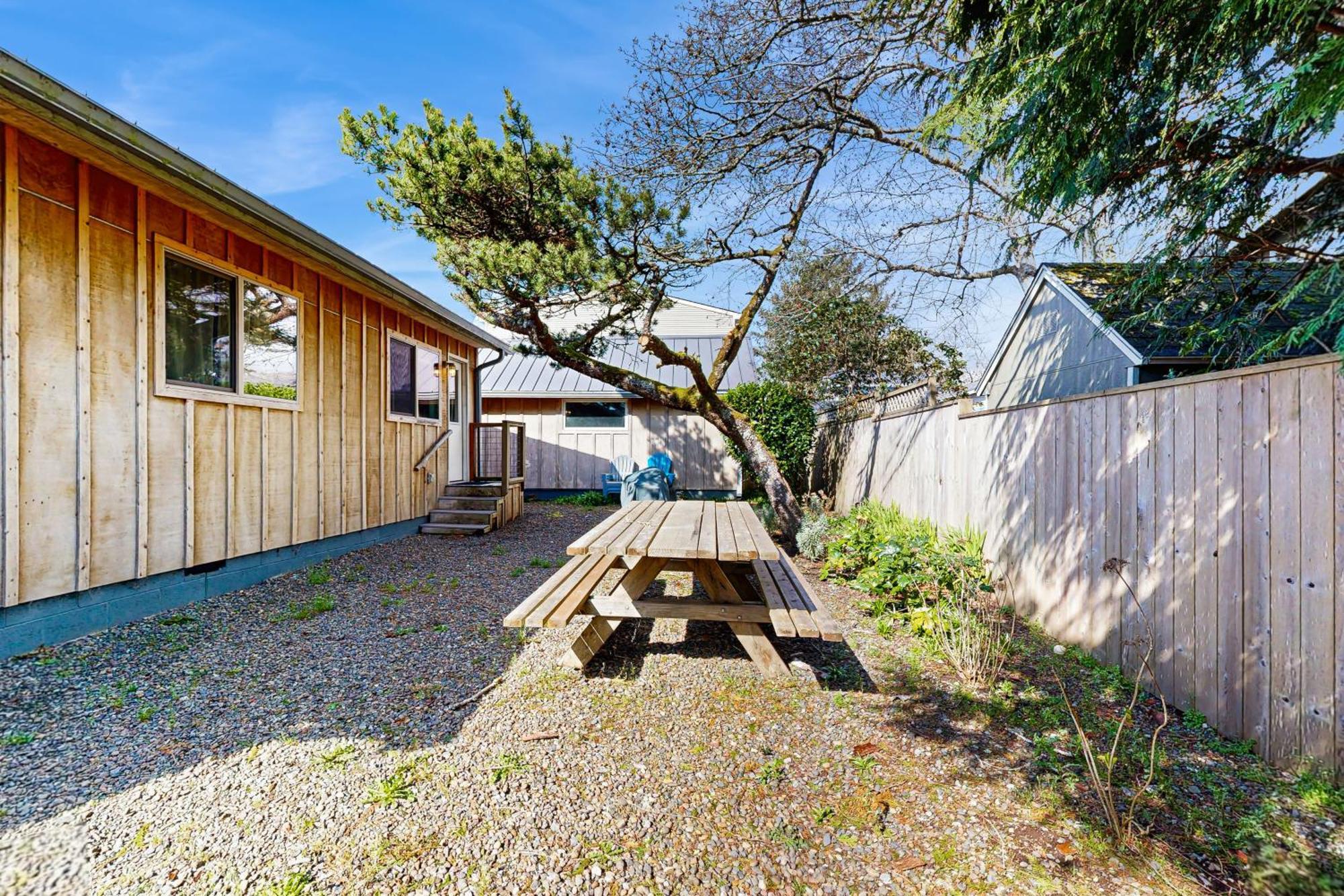 Calm Waters Rockaway Beach Exterior foto